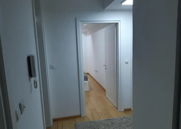 Moonlight Pent * Skopje