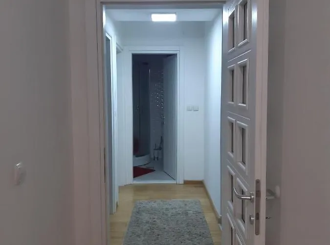 Moonlight Pent Skopje