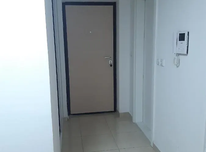 Moonlight Pent * Skopje